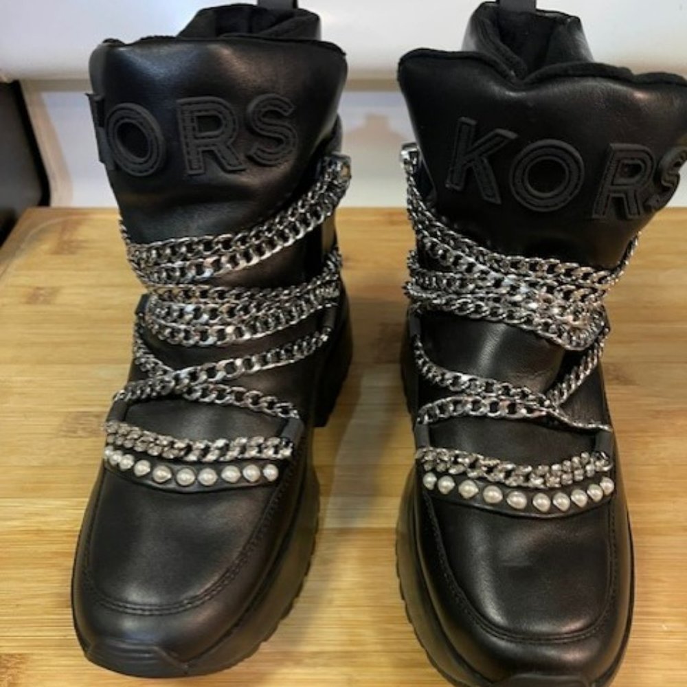 NWOT - Michael Kors Cassia leather Boot - SIZE 6 - Picture 16 of 16